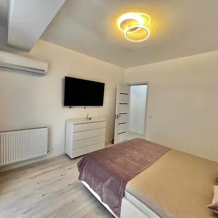 Tomis * Năvodari